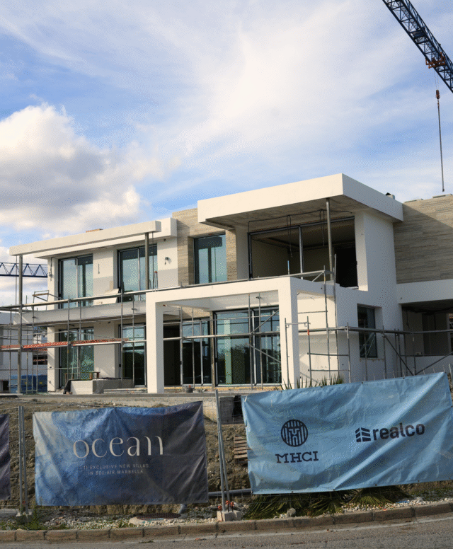 Still-2025-11-07-150724_2.20.1-aspect-ratio-640-776